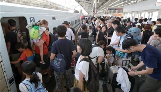 オンライン帰省とテレビ電話・ビデオ通話の違いとは？故郷配信サービスも